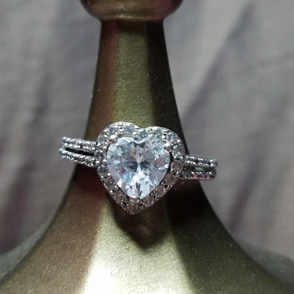 Sterling silver cz heart ring